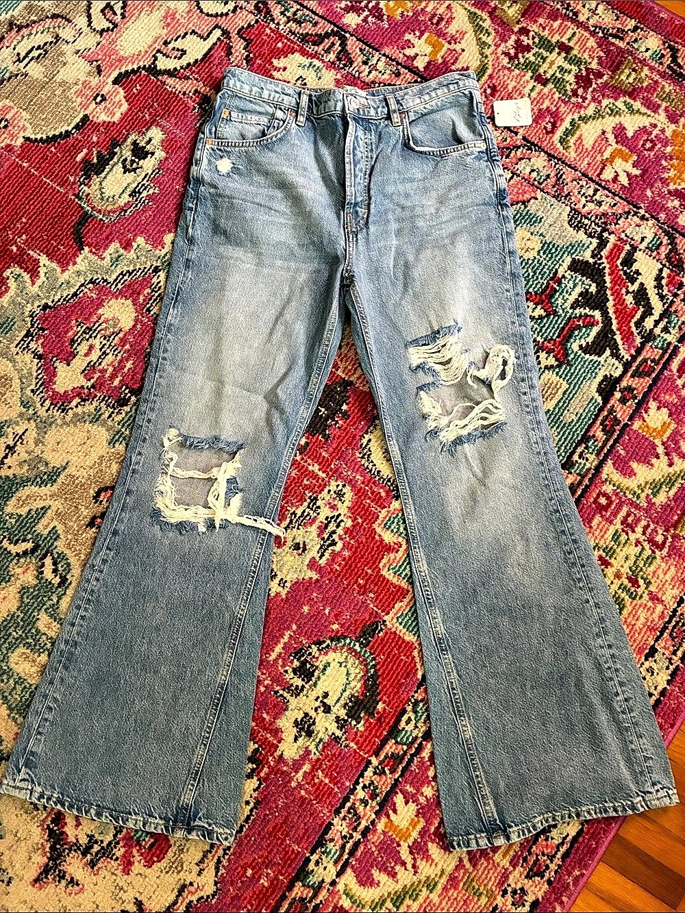 NWT Free People New Dawn Distressed Flare Jeans 29 Victoria Blue